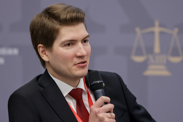 О людях, процессах и технологиях в контексте работы государственных юридических служб поговорили на ПМЮФ 25 О людях, процессах и технологиях в контексте работы государственных юридических служб поговорили на ПМЮФ 25